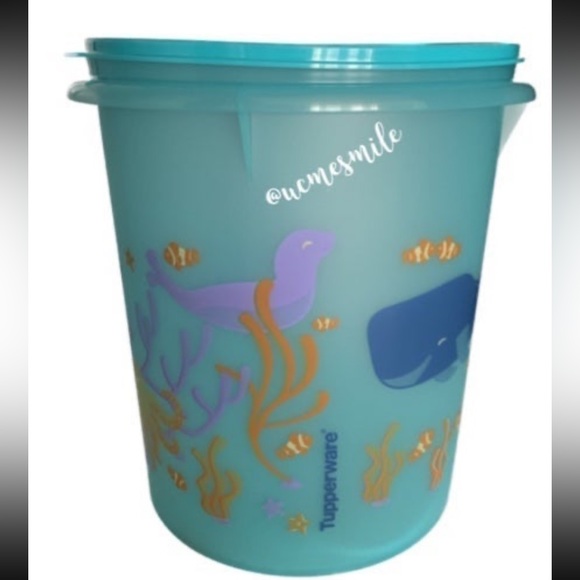 Tupperware Treasure of the Sea Pitcher Bucket/Tumbler Set - Picture 3 of 8